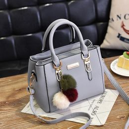 2004 Designer Bag 2005 hobo Bags Crossbody Purses Sale Luxurys Shoulder Bag Handbag Women's Lady High Quality Chain Canvas Fashion Wallet Bag58578789