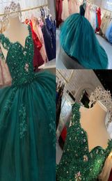 2023 Dark Green Quinceanera Dresses Ball Gown Sweetheart Crystal Beaded Applique Tulle Sweet 16 Dress Prom Puffy4875458