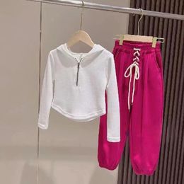 Spring Girls Clothing Set Fashionable Sports Suit Zipper Sweater Pants Autumn Baby Kids Clothes Middle School Childrens Set 240401