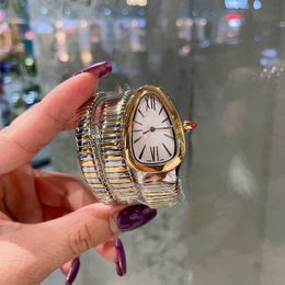 Damenbeobachtungsbrand Schlange Watch hochwertige drei Ring Diamond Watch Automatic Quartz Watch