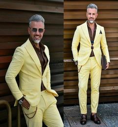 Light Yellow Men Suits Peaked Lapel One Button Prom Suits Blazer Jacket Men Costume Mariage Homme Groom Wedding Suits 2 Piece Coat9624209