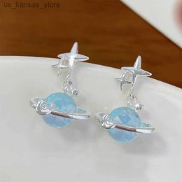 Charm New Fashion Korean Blue Star Moon Pendant Earrings Women Delicate Dream Zircon Earring Party Jewelry Gifts240408