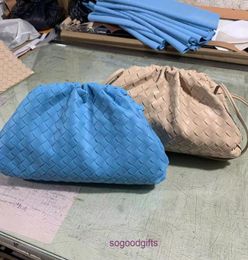 Pouch Bag Designer s Handbags Women clutch bags Woven cloud bag 2022 new women's complete Colours dumpling fashionable single2129200