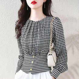 Women's Blouses Fashion Woman 2024 O-neck Long Sleeve Plaid Work Shirts Tops Pretty And Blouse OL White Female Clothing F55