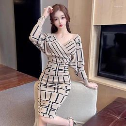 Casual Dresses Solid Colour Long Sleeved Knitted Mini Dress V-neck Ribbed Tight And Elegant Autumn/winter Short Woollen For Women 2024 B734