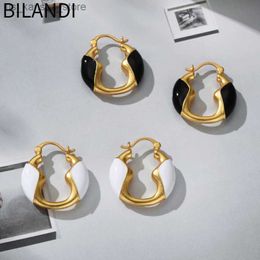 Charm Bilandi Retro Jewelry Geometric Hoop Earrings Hog Sale Vintage Temperament Metallic White Black Earrings For Women Female Gift240408