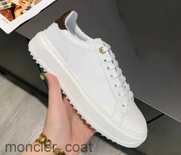 Time Out Sneaker Luxury Women Casual Shoes Casual Calfs pele