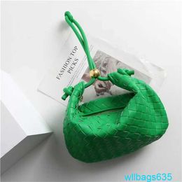 Totes Bags BottegvVenet Turn Pouch Handbags Small Golden Ball Weaving Cross Border Womens Bag Small Design Half Round Underarm Bag Ins Style O have logo HBUESD