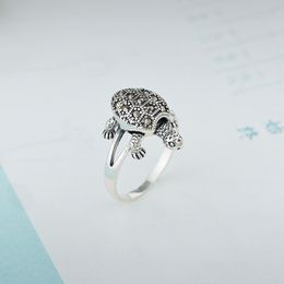 Unikalne zwierzę 925 Pierścień srebrny Silny żółw pierścionka biżuterii dla kobiet Mężczyźni Elegancki pierścionek z palcem czysto ręcznie robiony biżuteria Sliver Modna biżuteria na okazję