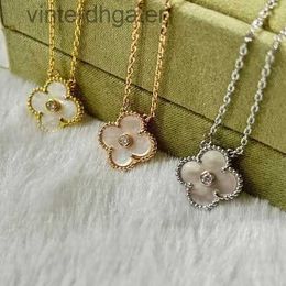 High Version Original 1to1 Brand Necklace Seiko High Edition Vancefe Pure Silver 925 Fashion Versatile 18k Rose Gold Fritillaria Designer High Quality Necklace