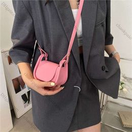 2024 Mini Designer Crossbody Bag Pu Leather Women Fashion Design Solid Small Lipstick Bags Trend Exquisite Messenger Totes Handbag Az