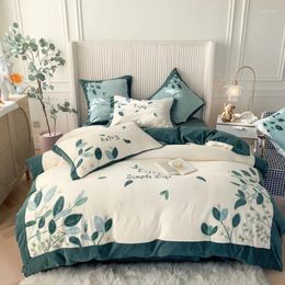 Bedding Sets 2024 Velvet Fabric Green Leaves Duvet Cover Flat Sheet Pillowcases 4pcs