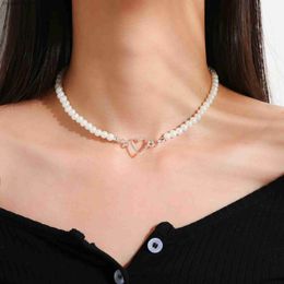 Pendant Necklaces French Vintage Pearl Chain Necklace For Women Fashion Silver Colour Lover Heart Choker Simple Women Collar Ladies Jewellery Gift24LYQB