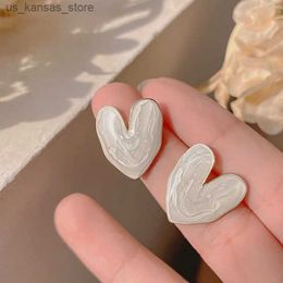 Charm White Colour Big Heart Stud Earrings for Women Girl Korean Love Drop Glaze Aesthetic Daily Life Minimalist Jewellery Piercing Ear240408FPKA