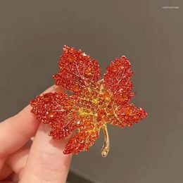 Brooches Delicate Rhinestone Red Maple Brooch Vintage Blue Crystal Leaf Pin Woman Luxury Jewelry Accessories Gift Sets