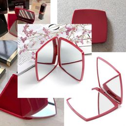 2021 Red Fashion Classic Folding Double Side Mirror Portable Hd Makeup Mirror And Magnifying Mirror With Flannelette BagGift Box7921504