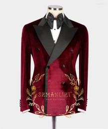 Men's Suits Handsome Prom Blazer For Mens Slim Fit Burgundy Velvet Peaked Lapel Male Wedding Party Jacket Fashion Coat