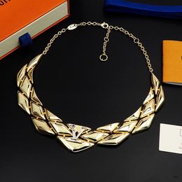 designer Necklaces diamond geometry Splicing Chokers Necklaces Pendants silver earring Gold Plated for Women Girl Valentine's Mother's Day Engagement Jewellery suit