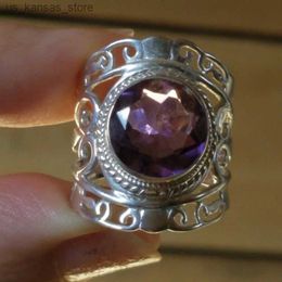 Cluster Rings Vintage Silver Colour Metal Hand Carved Flower Cutout Ring Inlaid Purple Stone Womens Party Ring Bohemian Wedding Jewellery bruja240408