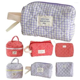 Cosmetic Bags Women Plaid Bag Fashion Sweet Cotton Makeup Brushes Storage Cute Organiser Pouch Travel Toiletry Practical