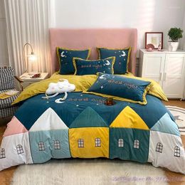 Bedding Sets Sale Lovely Cartoon Baby Coral Fleece Set Flannel Winter Thick Warmth Double-sided Quilt Cover Children Bedsheet 1.5m