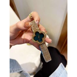 Vans cleeeff Arpellss Womens diamond watch Menwatch Fashion Luxury Alhambra Vanly Women Wristwatch Watch Cleefly Four Leaf Grass Bracelet Quartz Small Female WHGX