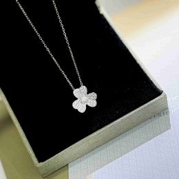 High version Original 1to1 Brand Necklace S925 sterling silver inlaid clover full diamond necklace light luxury classic and Designer High Quality Choker Necklace