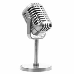 Microphones Classic Retro Dynamic Vocal Microphone Vintage Mic Universal Stand for Live Performance Karaoke Studio Recording Silver 240408