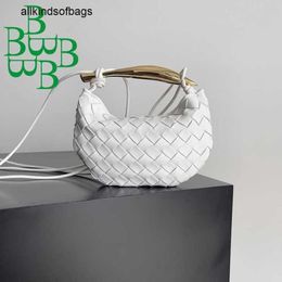 Bottegvenets Handbags Sardine Bag 6b Woven Series Womens Double Sided Sheepskin 2024 New Small European and American Fashion Lixo
