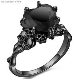 Cluster Rings Skull Gothic Black Ring Heart Red Crystal Vampire Double Skull Ring Black Womens Party Wedding Jewelry240408