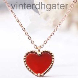 High Version Original 1to1 Brand Necklace Vancefe 925 Sterling Silver Pendant Elegant Red Heart Agate Collar Chain Love Necklace Jewelry Designer Choker Necklace