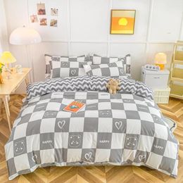 Bedding Sets Evich Grey And White Square Lattice Set Pillowcase Quilt Cover Current Season High-end Multi Size Housewear Furnishings