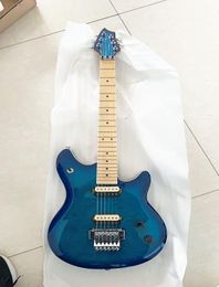 Custom Made Blue Quiltd Maple Top Electric Guitar Chrome Hardware Tremolo Bridge China Guitars 6128216