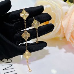 Luxury Flower Clover Designer Pendant Necklace Bracelet Earrings Gold Plated Stainless Steel Clover Jewellery Set for Women Christmas Gift