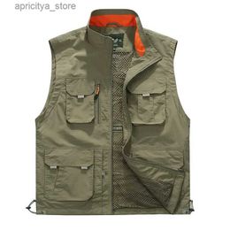 Outdoor Jackets Hoodies Mens Vest Summer Military Tactical Vest Jacket with Pockets Male Hunting Fishing Hiking Outdoor Waistcoat Plus Size M-6XL L48