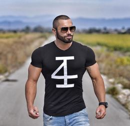 Brand MenS T Shirt Fitness and Bodybuilding Short Sleeve T Shirts Fashion Leisure Muscle Men Slim Fit Personality Tees Tops9859450