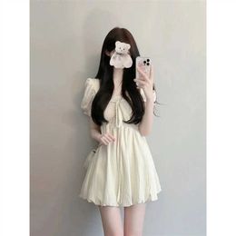 Summer Can Be Sweet and Salty Small Man French First Love Pure Desire Design Feeling Slim Waist Short Square Neck Dress