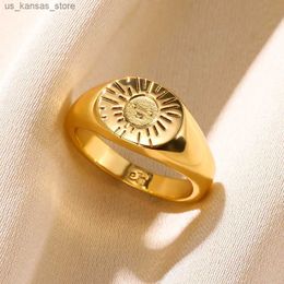 Cluster Rings Classic Sun Ring Anillos Gold Colour Rings For Women Men Smiling Sun Couple Rings Aesthetic Party Jewellery Best Friend Gifts240408