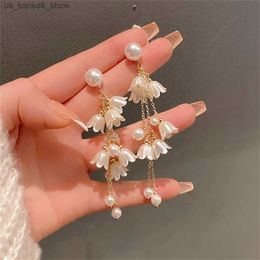 Charm Kpop Acrylic White Flower Drop Earring Sweet Long Tassel Pearl Earrings For Women Fashion Jewelry Accessories Gift240408