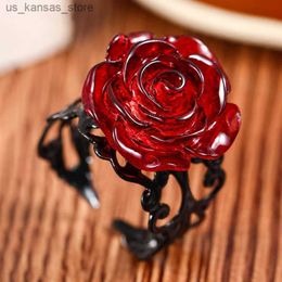 Cluster Rings Punk Gothic Red Rose Ring Adjustable Hollow Rings for Women Witch Pagan Vintage Creative Halloween Cool Girl Gift Party Jewelry240408