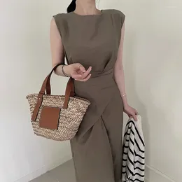 Casual Dresses Women's Simple Temperament Maxi Dress Irregular Cut Pleated Women Wedding Dresse Slim Fit Sleeveless Summer