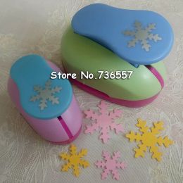 Punch Hot Sale Christmas Snow Punch Craft 2pcs Snowflake (1pc 5/8" and 1pc 1") Hole Punch Set Scrapbook Paper Puncher Children's Diy