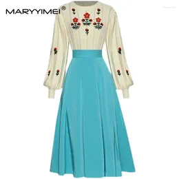 Work Dresses MARYYIMEI Fashion Designer Autumn Skirts Suit Women's Winter Flower Embroidery Knitting Sweater And Blue 2 Pieces Set