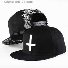 Ball Caps Snapback Baseball Hat Cross Embryo Adjustable Hat Suitable for Young Men Women Fashion Hat Flat Trend Street Dance Hat Q240408