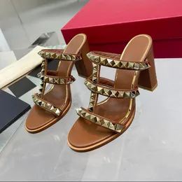 Sexy Elegant High Heel Sandals Summer New Metal Rivet Decor Banquet Round Head Female Slippers Genuine Leather Material Narrow Band Upper Women's Pumps