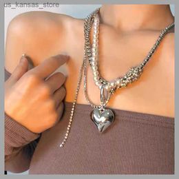 Pendant Necklaces Trend Metal Love Heart Rhinestone Pearl Pendant Necklace for Women Cool Charm Aesthetic Clavicle Chain Hip Hop Fashion Jewelry2U83R