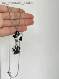 Pendant Necklaces Black Pentagram Star Cat Paw Print Bone Pendant Necklace for Women Creative Fun Cool Cute Trend Jewellery Harajuku Y2k Accessories7AQJ