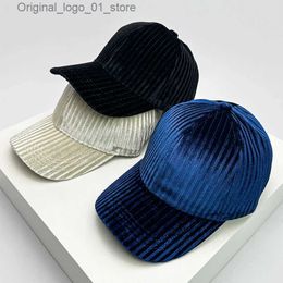 Ball Caps Autumn and Winter New Vertical Stripe Baseball Hat Warm Mens Vintage Sunscreen Fashion Outdoor Snap Leisure Q240408