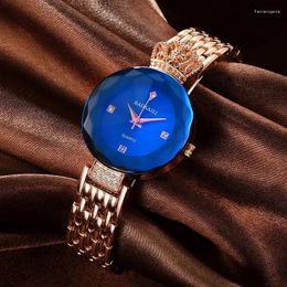 Wristwatches Luxury Montre Femme Ladies Watches Hodinky Sexy Gold Clock Womens Bracelet Bayan Saats Diamond Crown Quart Wirstwatch