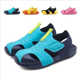 Slipper Sandals Kids Outdoor Beach Water Shoes Summer Boys Non-slip Outdoor Sneakers Soft Sole Hook Aqua Sport Sandals for Girls 2448